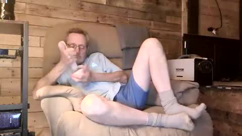 just here to have fun and cum online show from 30, 3, 2026