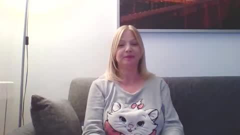 Snapshot of lovestar544963 chatting on 10, 12, 2024 Marlyn online show from 10, 12, 2024