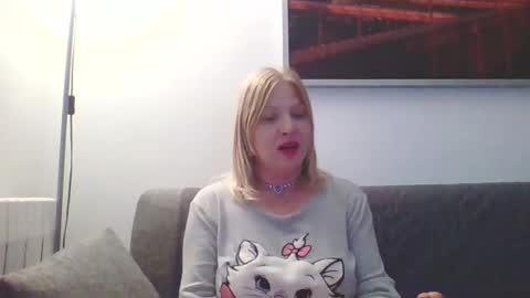 Snapshot of lovestar544963 chatting on 23, 1, 2025 Marlyn online show from 23, 1, 2025