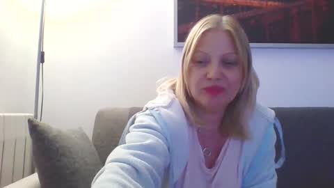Snapshot of lovestar544963 chatting on 10, 2, 2025 Marlyn online show from 10, 2, 2025