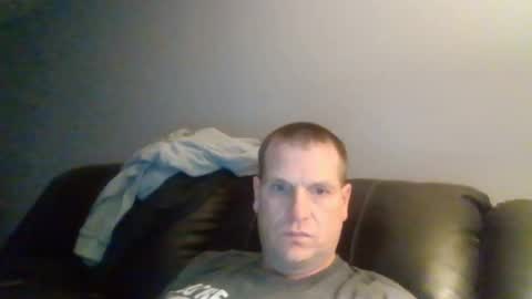 Snapshot of lovetocum37 chatting on 18, 2, 2025 lovetocum37 online show from 18, 2, 2025