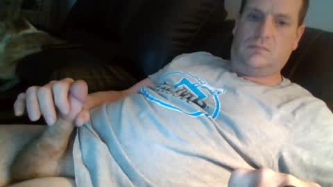 lovetocum37 online show from 2, 4, 2026