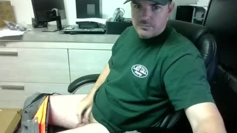 Snapshot of lovetofps chatting on 27, 12, 2024 Love2Game online show from 27, 12, 2024