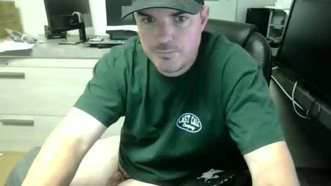 Snapshot of lovetofps chatting on 13, 2, 2025 Love2Game online show from 13, 2, 2025