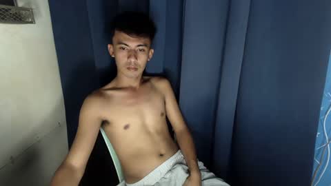 Snapshot of lovetosuckxox chatting on 14, 2, 2025 lovetosuckxox online show from 14, 2, 2025