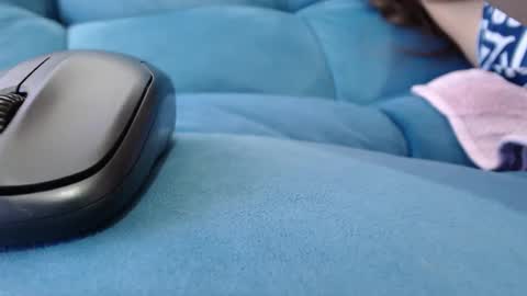 cutelucy 3 online show from 16, 2, 2025