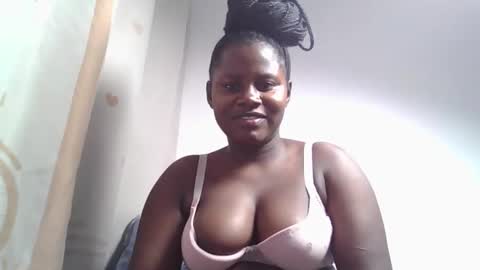 lovie_paula online show from 1, 10, 2025