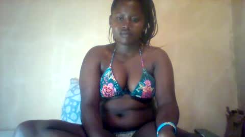 Snapshot of loviett chatting on 5, 4, 2026 loviett online show from 5, 4, 2026