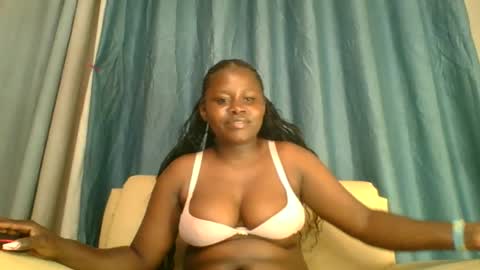 Snapshot of loviett chatting on 13, 6, 2026 loviett online show from 13, 6, 2026