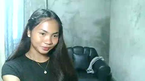 loving_rhean online show from 12, 3, 2025