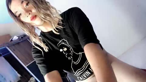 Snapshot of lovingmonaru969 chatting on 16, 11, 2025 Lovingmonaru969 online show from 16, 11, 2025