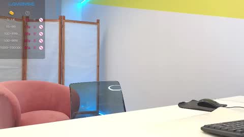 Snapshot of lovlybambi chatting on 10, 3, 2025 Vikkkk online show from 10, 3, 2025