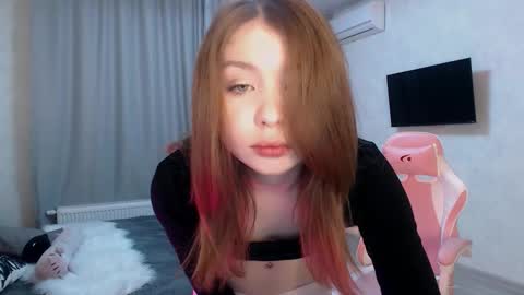 Snapshot of lower_angel chatting on 15, 3, 2026 Loly online show from 15, 3, 2026