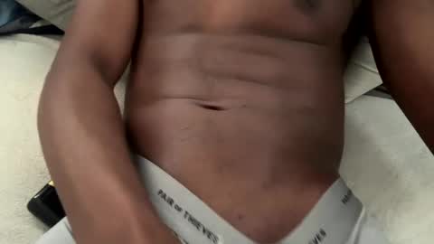 Snapshot of lowlife225 chatting on 8, 3, 2025 lowlife225 online show from 8, 3, 2025