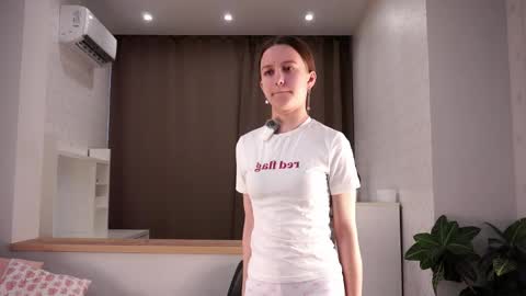 Amelia online show from 13, 4, 2026