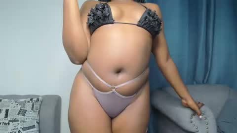 loyalcutie online show from 15, 11, 2025