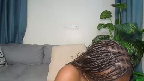 loyalcutie online show from 20, 12, 2025