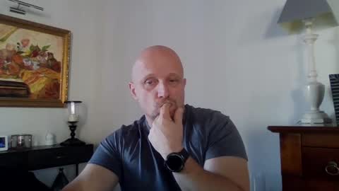 Snapshot of lrda49 chatting on 3, 2, 2025 Espigle online show from 3, 2, 2025