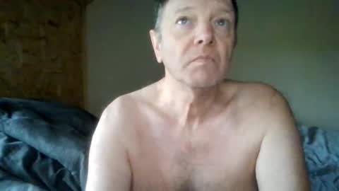 Snapshot of lu485947452685193669 chatting on 18, 5, 2026 lu485947452685193669 online show from 18, 5, 2026