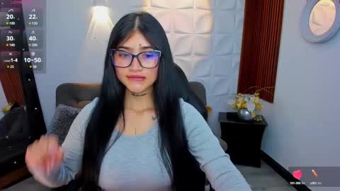 Luana online show from 11, 2, 2025