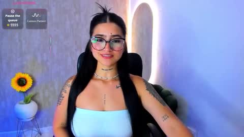 Luana online show from 18, 11, 2025