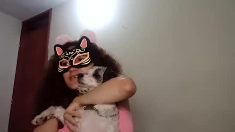 luanapowerful online show from 28, 1, 2025