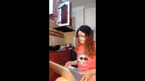 Snapshot of luanapowerful chatting on 16, 12, 2025 luanapowerful online show from 16, 12, 2025