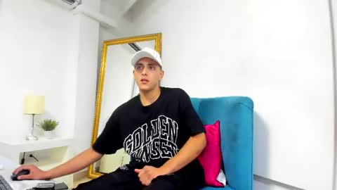 Snapshot of luca_gael chatting on 13, 6, 2026 Luca Gael online show from 13, 6, 2026