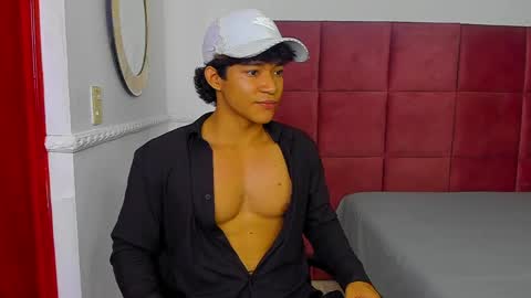 Snapshot of luca_mashle chatting on 10, 6, 2026 luca_mashle online show from 10, 6, 2026