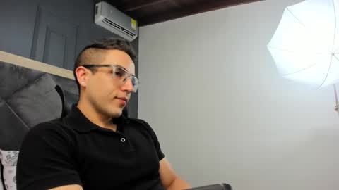 luca_morettii online show from 14, 1, 2026