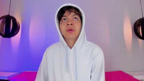 Lukas online show from 9, 1, 2025