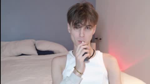 Snapshot of lucacharm chatting on 2, 1, 2025 lucacharm online show from 2, 1, 2025