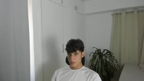 Snapshot of lucacosta19 chatting on 7, 5, 2026 lucacosta19 online show from 7, 5, 2026