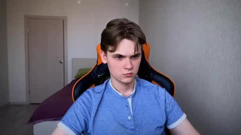 Lucas Gill online show from 7, 3, 2025