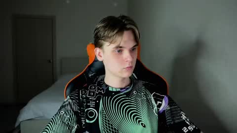 Lucas Gill online show from 10, 3, 2025