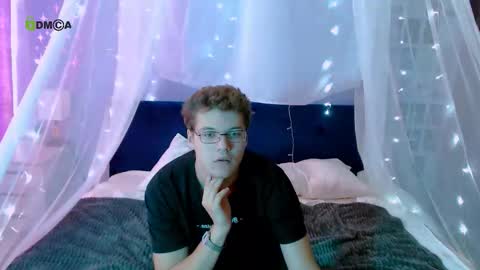 Snapshot of lucas_long_ chatting on 14, 9, 2025 lucas_long_ online show from 14, 9, 2025