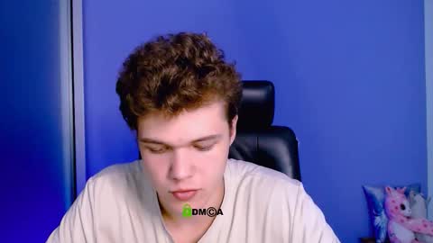 Snapshot of lucas_long_ chatting on 24, 9, 2025 lucas_long_ online show from 24, 9, 2025