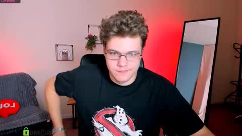 Snapshot of lucas_long_ chatting on 28, 9, 2025 lucas_long_ online show from 28, 9, 2025