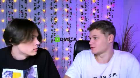 Snapshot of lucas_long_ chatting on 4, 10, 2025 lucas_long_ online show from 4, 10, 2025