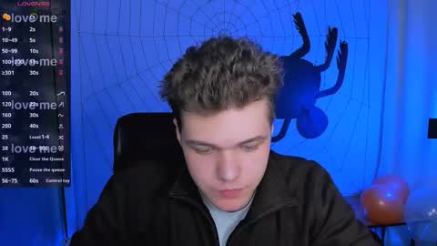 Snapshot of lucas_long_ chatting on 27, 10, 2025 lucas_long_ online show from 27, 10, 2025