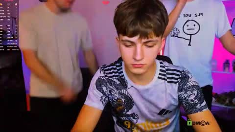 Snapshot of lucas_long_ chatting on 13, 11, 2025 lucas_long_ online show from 13, 11, 2025