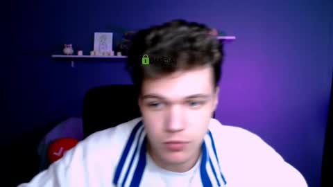 Snapshot of lucas_long_ chatting on 14, 11, 2025 lucas_long_ online show from 14, 11, 2025