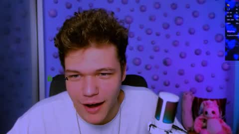 Snapshot of lucas_long_ chatting on 30, 11, 2025 lucas_long_ online show from 30, 11, 2025