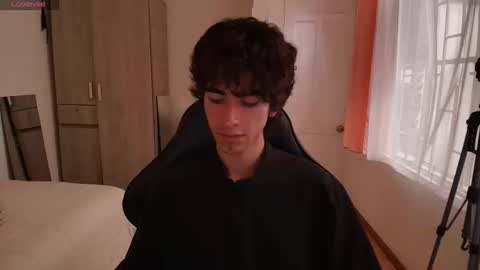 lucas_xo online show from 18, 9, 2025