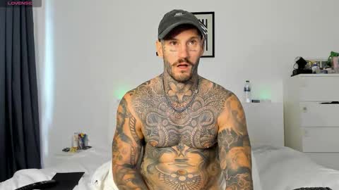 lucasexclusive online show from 6, 11, 2025