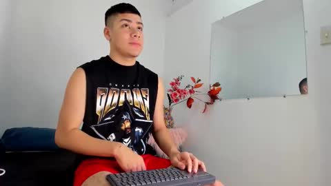 LUCAS TORREZ online show from 21, 12, 2025