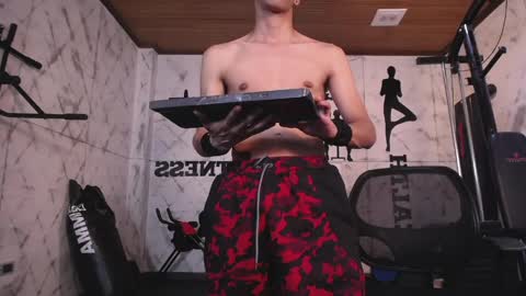 Snapshot of lucca_moreti chatting on 29, 5, 2026 Lucca Moreti online show from 29, 5, 2026
