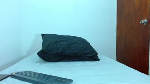 Snapshot of luchocole chatting on 8, 8, 2026 LUCHO HOT online show from 8, 8, 2026