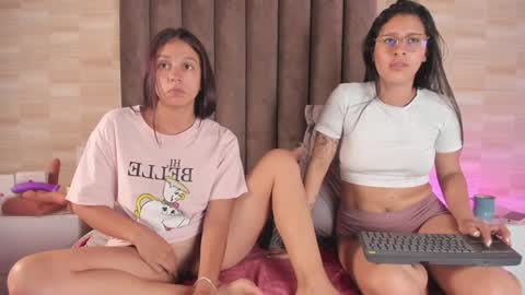 Snapshot of luci_and_sofi chatting on 24, 1, 2025 Luciana Ramirez Sofia Collins online show from 24, 1, 2025