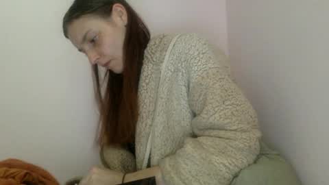 Luci Layne online show from 9, 7, 2026